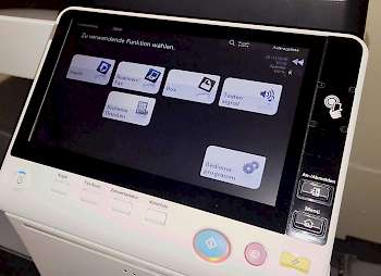 Moderne Touch-Bedienung mit selbsterklärenden Symbolen