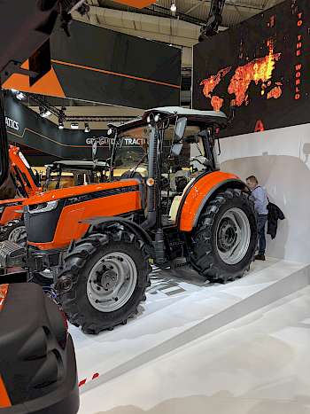 Viele Traktoren aus China sind längst keine kleinen Schlepper mehr.